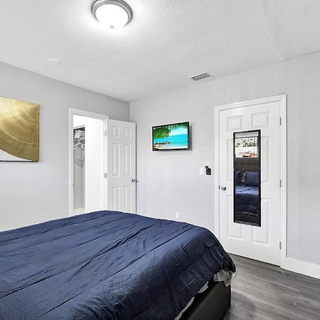 Newly Renovated/Near Sunny Isles Beach/Fre-Parking North Miami Beach Exterior foto